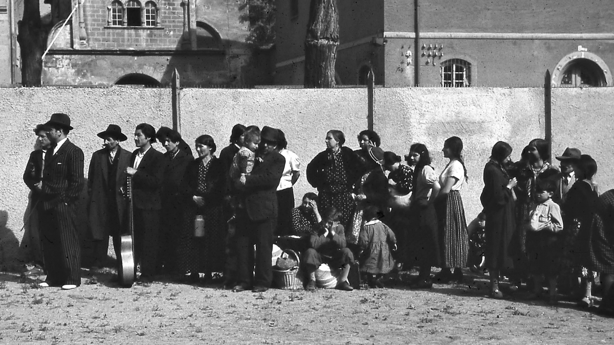 Napindító – Megemlékezés a holokauszt roma áldozatairól