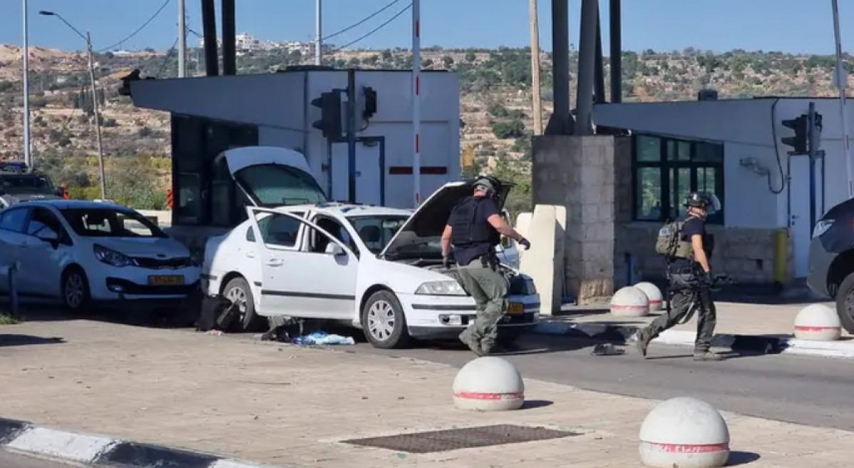 Terrortámadás történt egy jeruzsálemi ellenőrzőpontnál