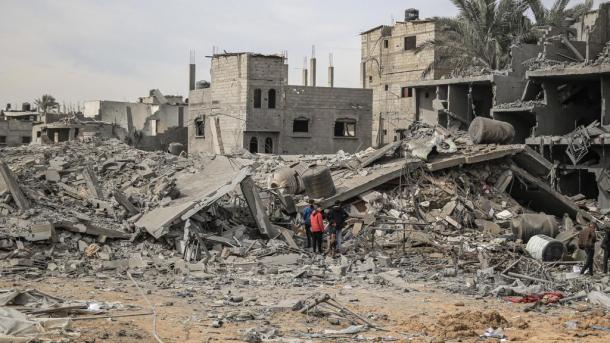 Izrael megtámadta a dél-gázai Rafahot | TRT Magyar