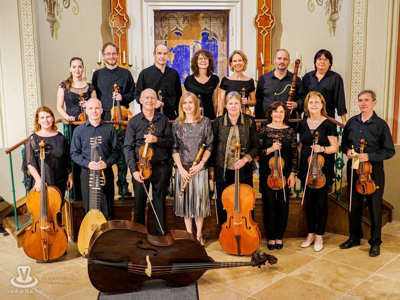 Európa egyik legjobbja Pannonhalmán – Nagyböjti koncertsorozat a Capella Savariával