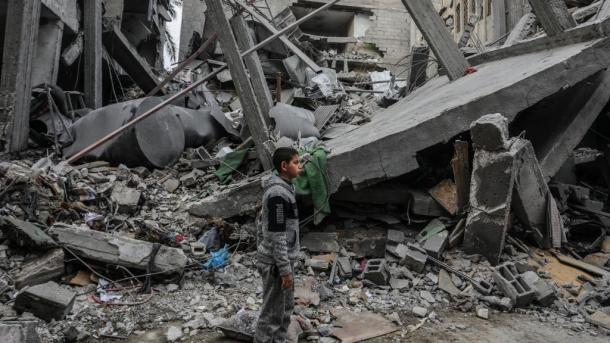 Izrael: folytatódni fognak a támadások a Gázai övezet déli részén fekvő Rafah ellen | TRT Magyar